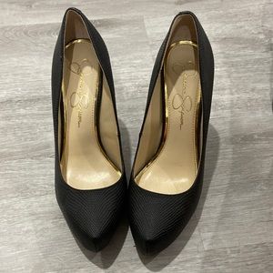 Jessica Simpson heels